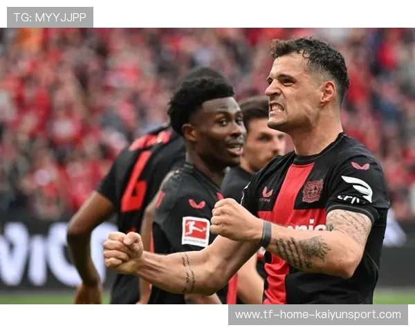 滕哈格走人,勒沃库森9人顶住压力迎首胜,勒沃库森lg