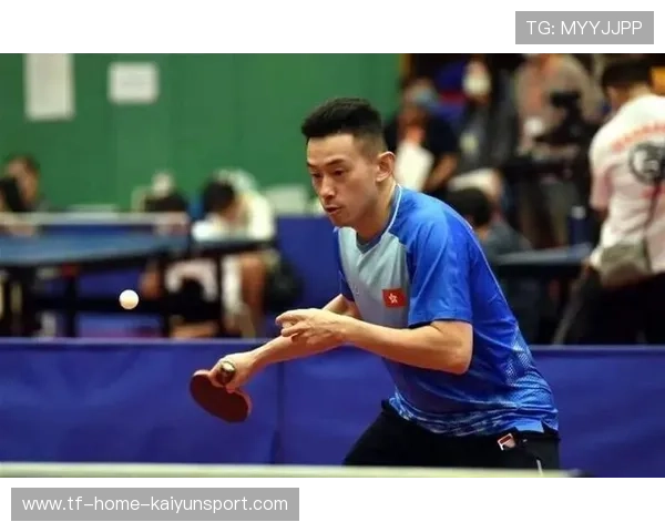 乒乓亚洲杯黄镇廷控制台内，直板快撕连得分